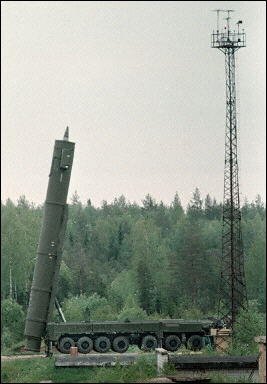 Tir d’essai d’un missile balistique du cosmodrome russe de Plessetsk